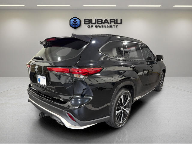 Used 2022 Toyota Highlander XSE FWD image 5