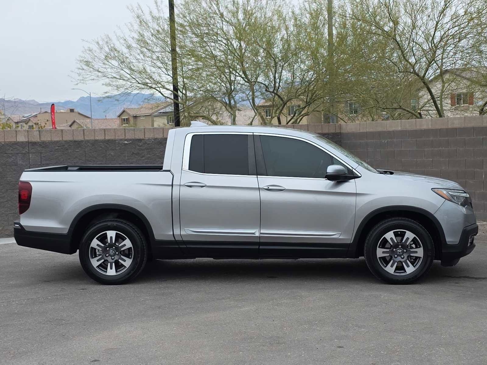 Used 2018 Honda Ridgeline RTL image 10