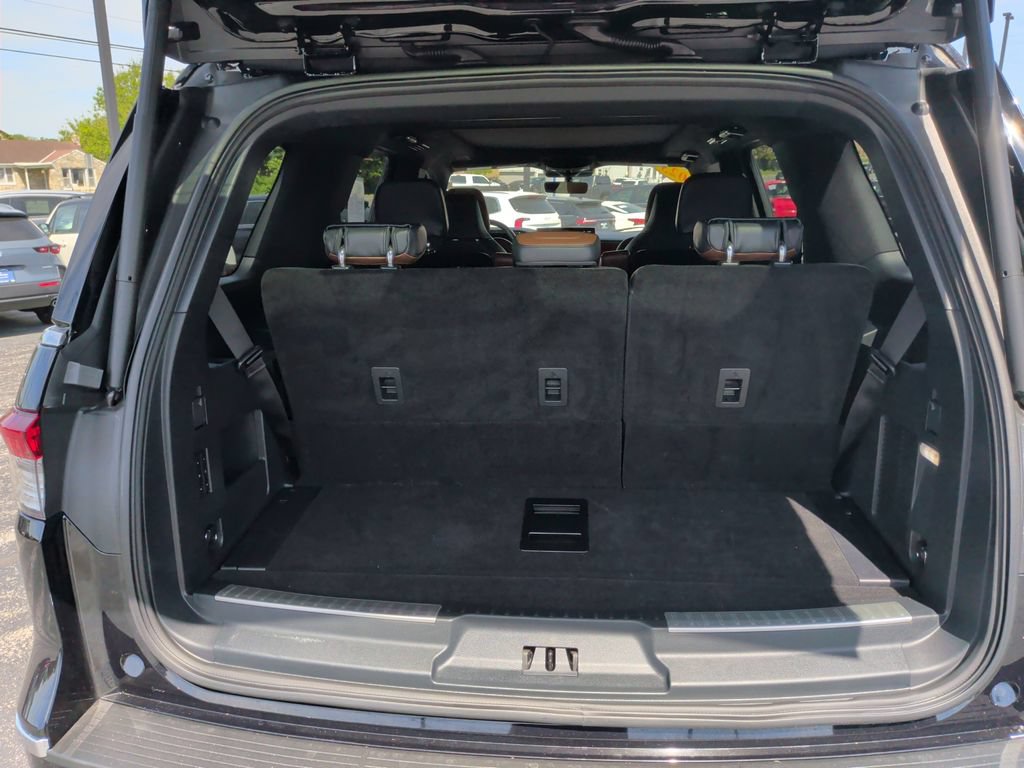 Used 2023 Lincoln Navigator Reserve AWD/4WD image 33