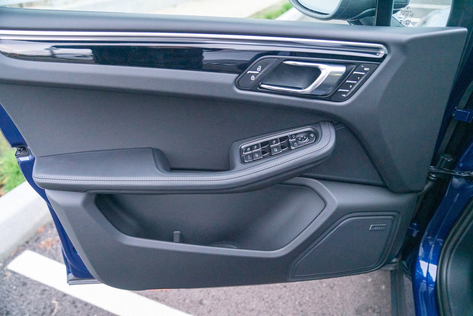 New 2026 Porsche Macan Turbo image 10