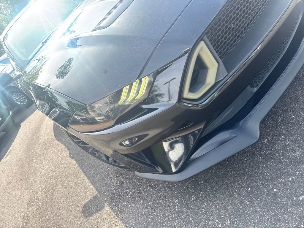 Used 2020 Ford Mustang GT Premium w/ GT Performance Package RWD image 40