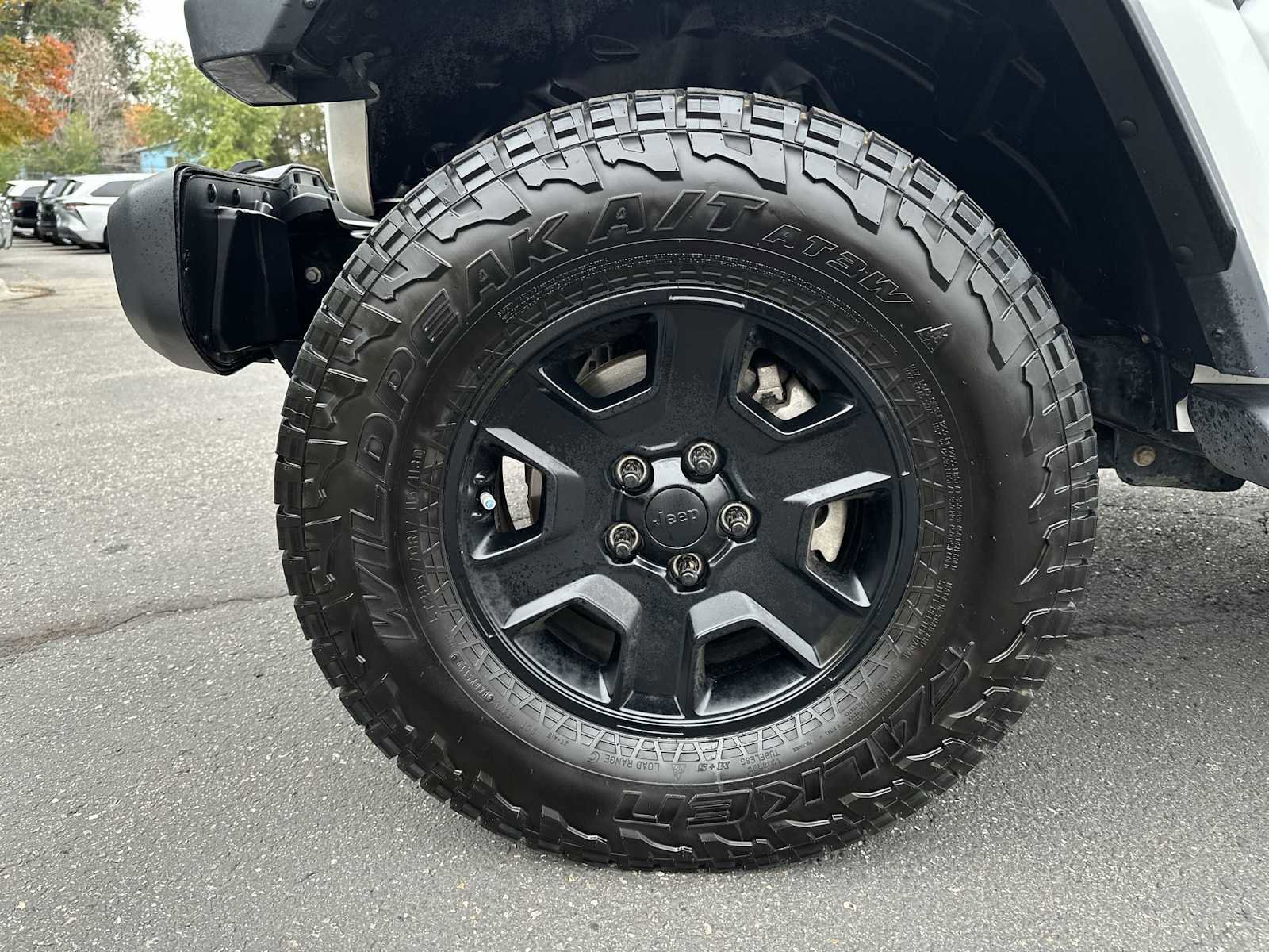 Used 2020 Jeep Gladiator Overland w/ Uconnect 4C Nav & Sound Group image 17