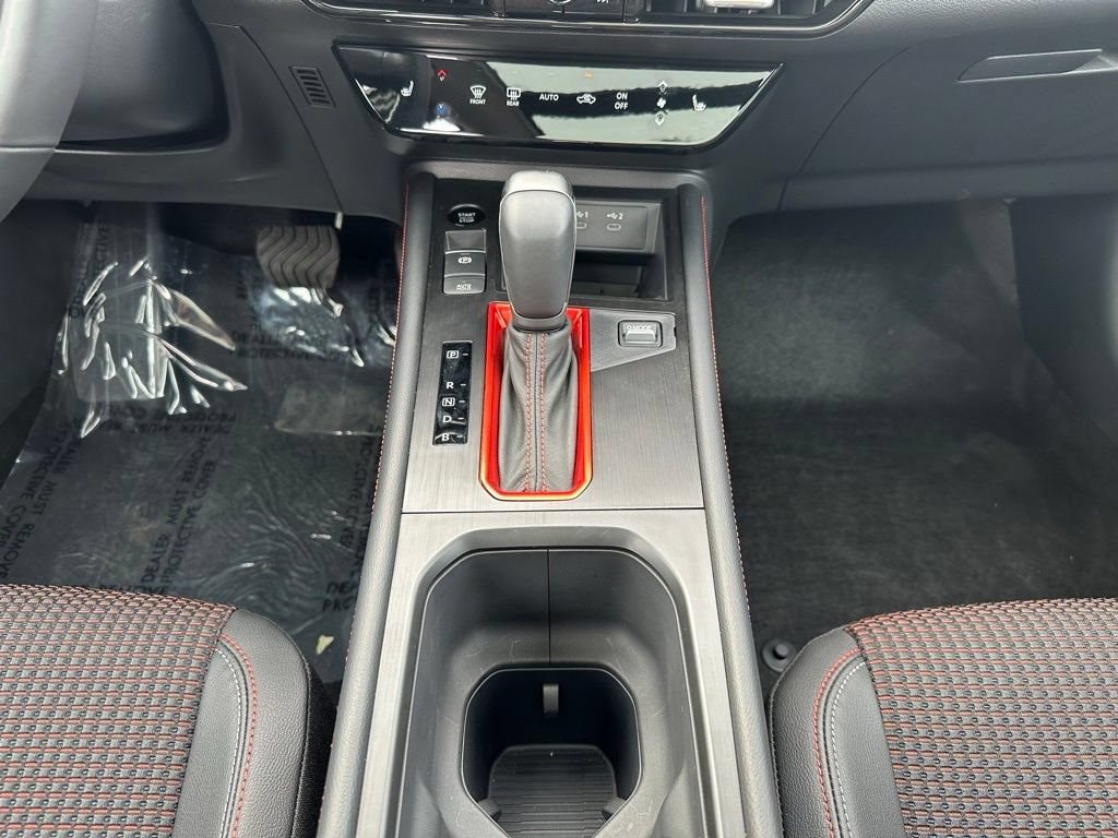 New 2025 Nissan Kicks SR w/ SR Premium Package AWD/4WD image 27