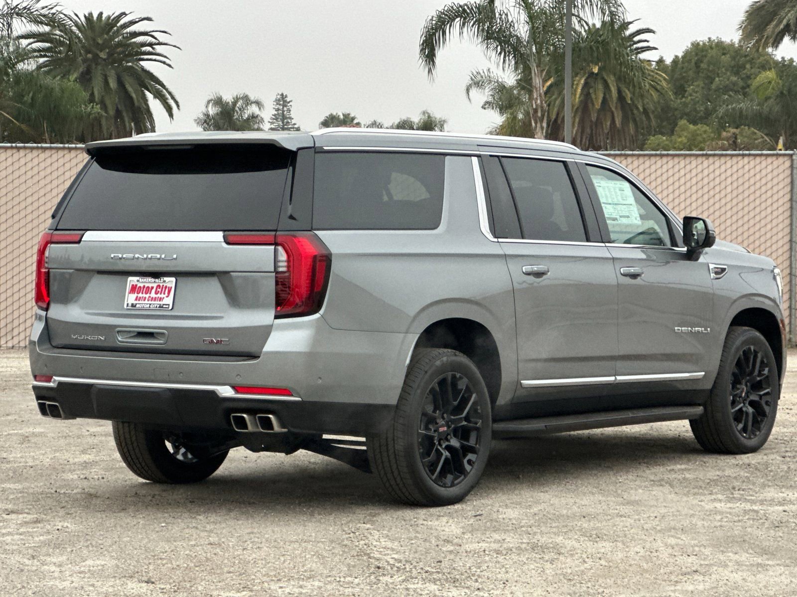 New 2026 GMC Yukon XL Denali AWD/4WD image 4
