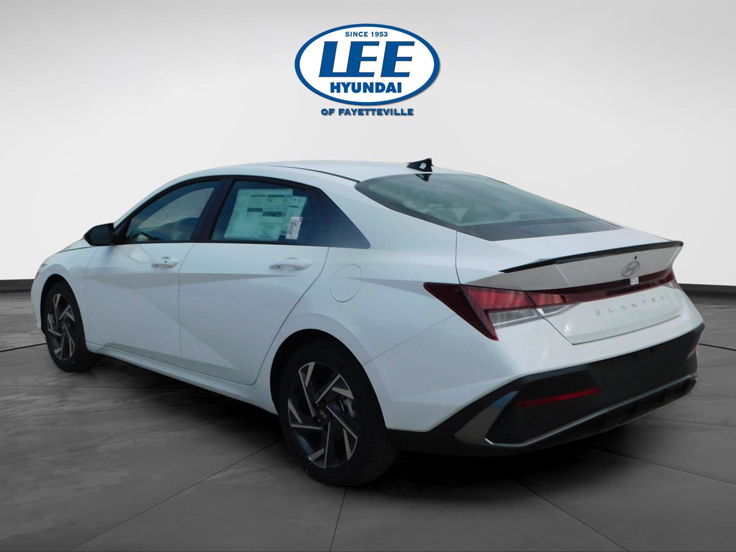 Certified 2025 Hyundai Elantra Sport image 1