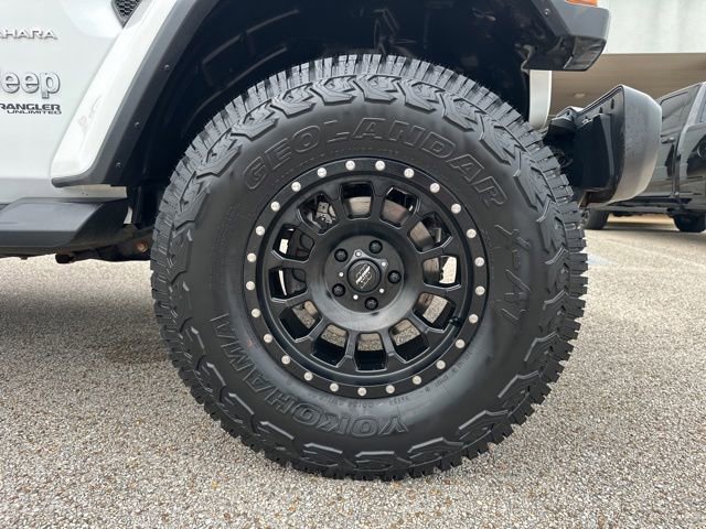 Used 2020 Jeep Wrangler Unlimited Sahara AWD/4WD image 47