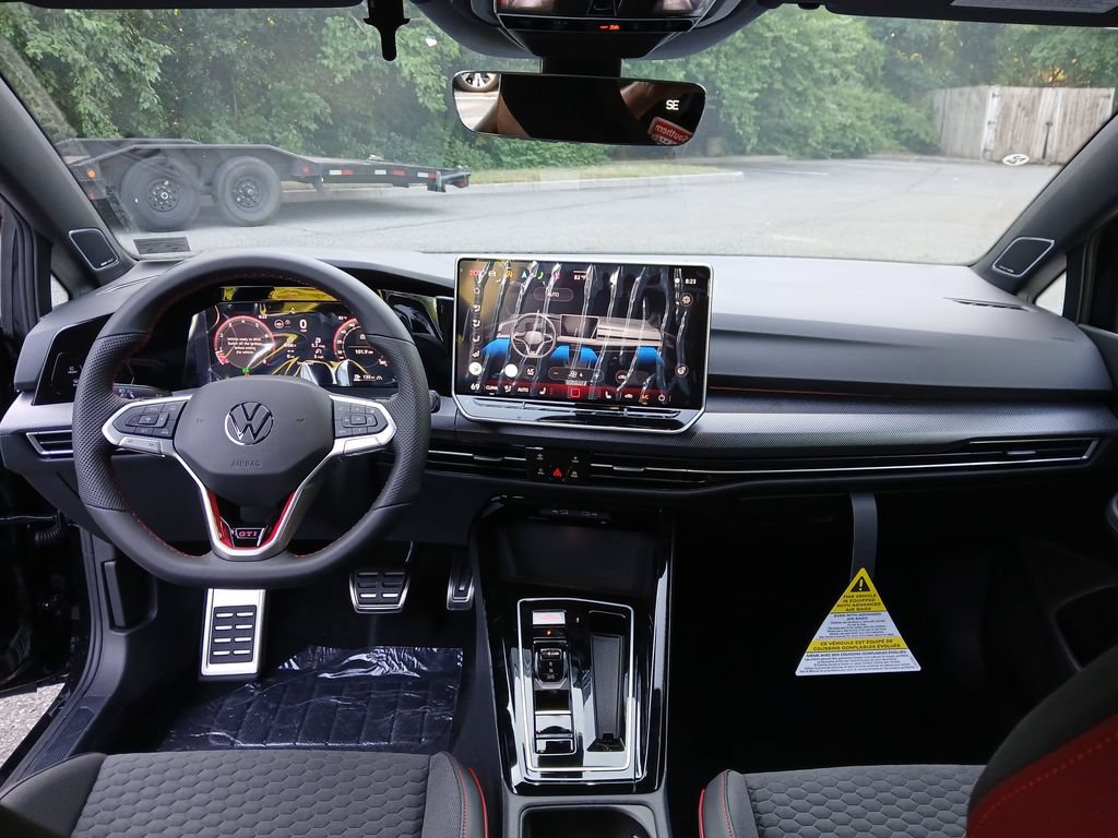 New 2026 Volkswagen GTI SE FWD image 12