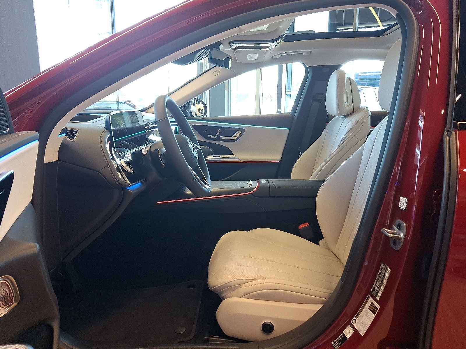 New 2026 Mercedes-Benz E 350 4MATIC Sedan image 10
