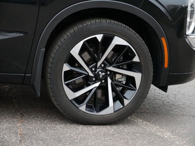 Used 2024 Mitsubishi Outlander SEL AWD/4WD image 7