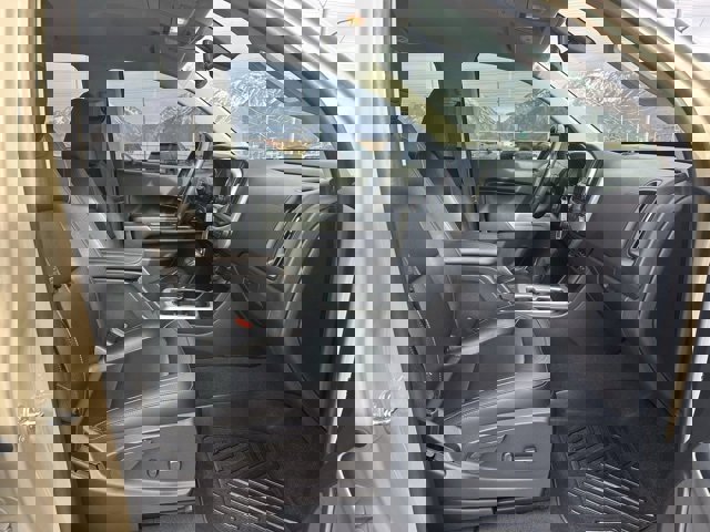 Used 2021 Chevrolet Colorado ZR2 image 17