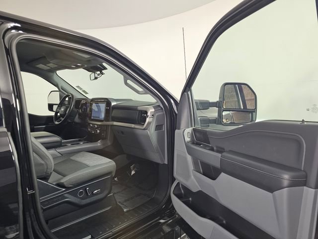 Certified 2021 Ford F150 XLT w/ Equipment Group 302A High image 13