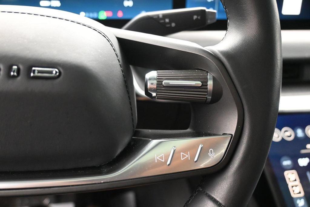 Used 2023 Lucid Air Touring AWD/4WD image 25
