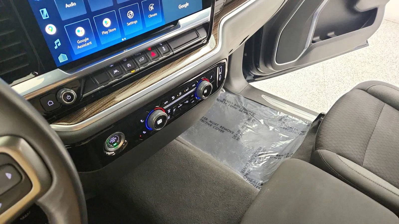 Used 2022 Chevrolet Silverado 1500 LT image 27