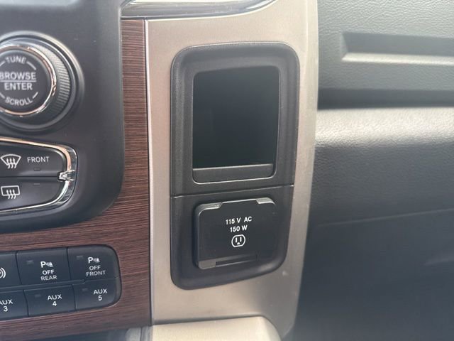 Used 2017 RAM 2500 Laramie w/ Sport Appearance Group image 32