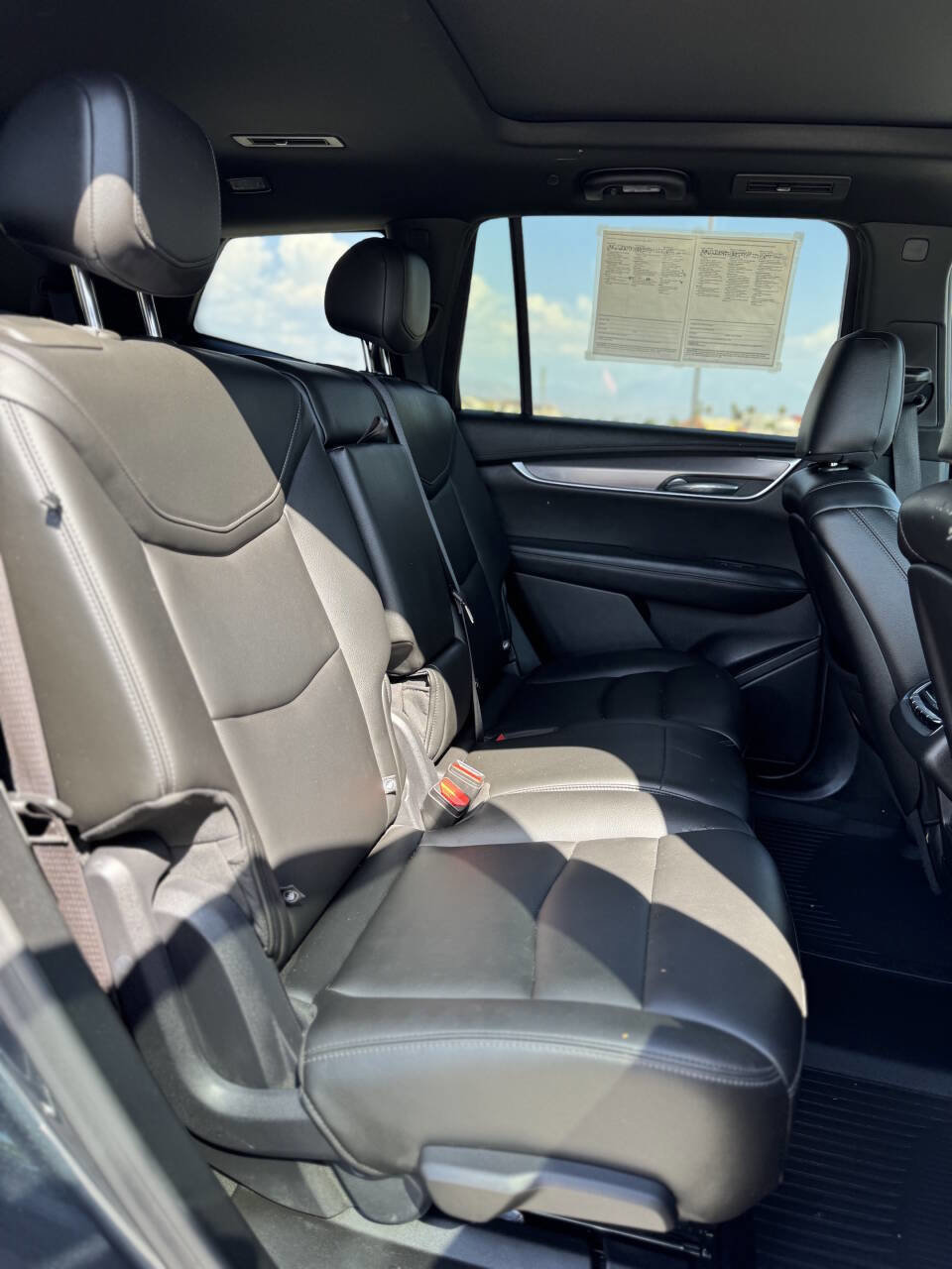 Used 2021 Cadillac XT6 Luxury image 12