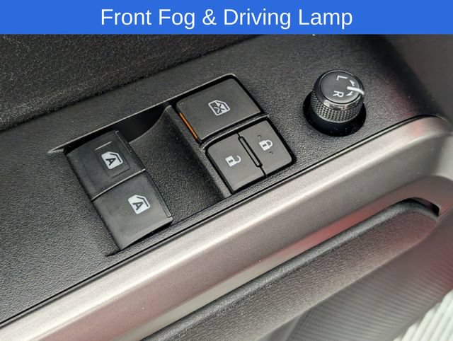 Used 2023 Toyota Tacoma SR5 AWD/4WD image 13