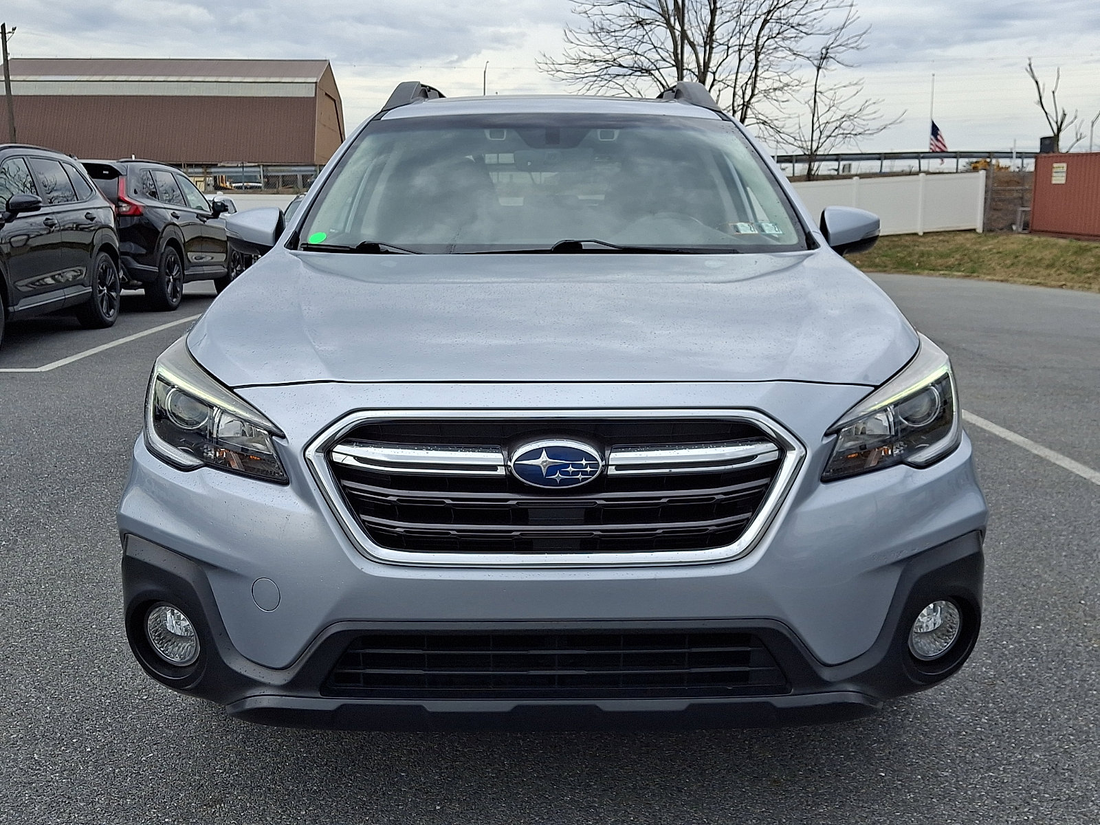 Used 2019 Subaru Outback 2.5i Premium w/ Popular Package #2 image 2