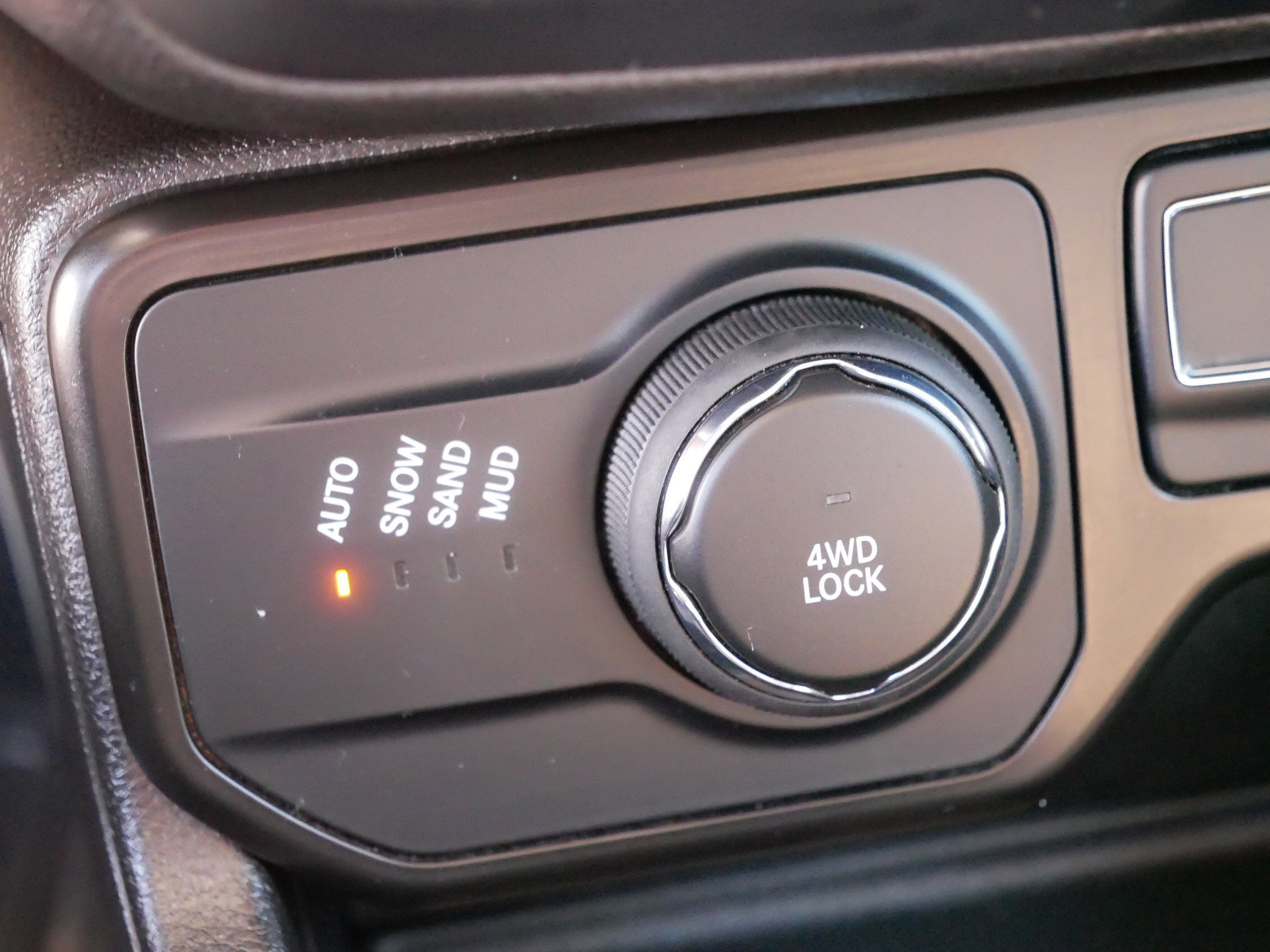 Used 2023 Jeep Renegade Latitude image 33