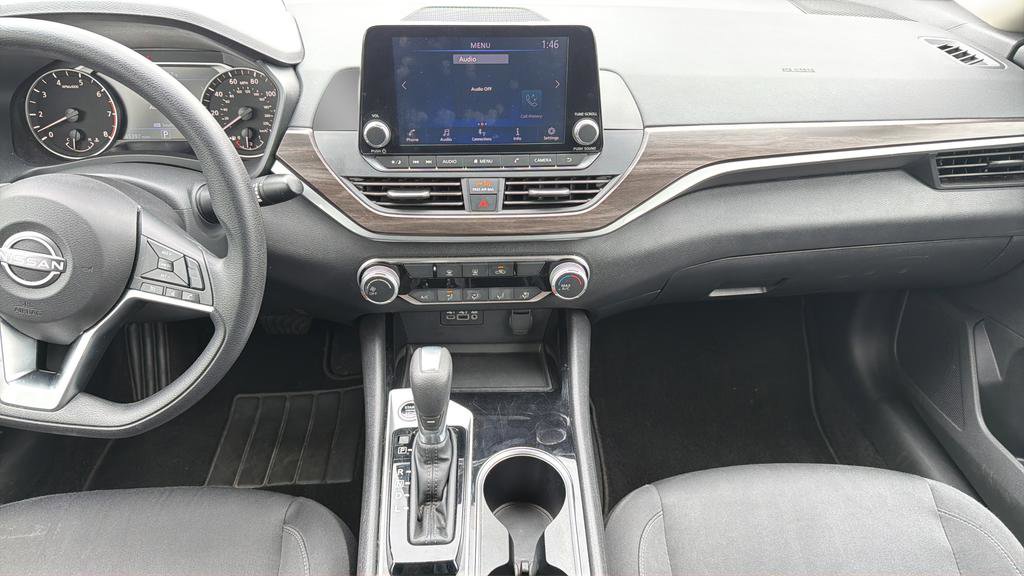 Certified 2024 Nissan Altima 2.5 SV FWD image 8