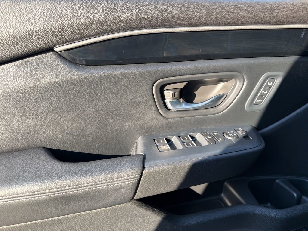 Used 2023 Honda Pilot Touring image 37