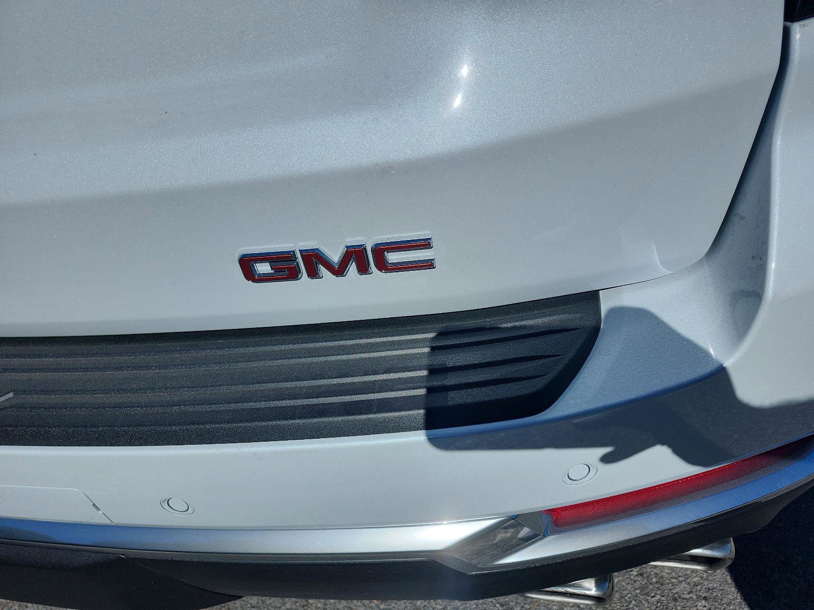 New 2026 GMC Yukon XL Denali w/ Denali Reserve Package image 5