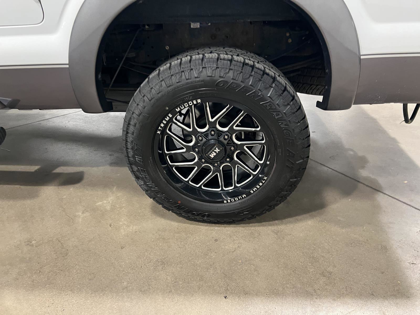 Used 2014 Ford F350 Lariat w/ Lariat Ultimate Package image 41