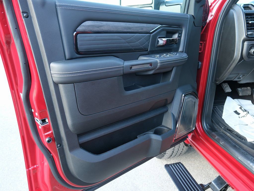 New 2026 RAM 2500 Limited image 16