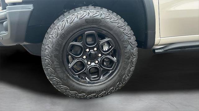 New 2026 Chevrolet Silverado 1500 ZR2 w/ ZR2 Bison Edition AWD/4WD image 31