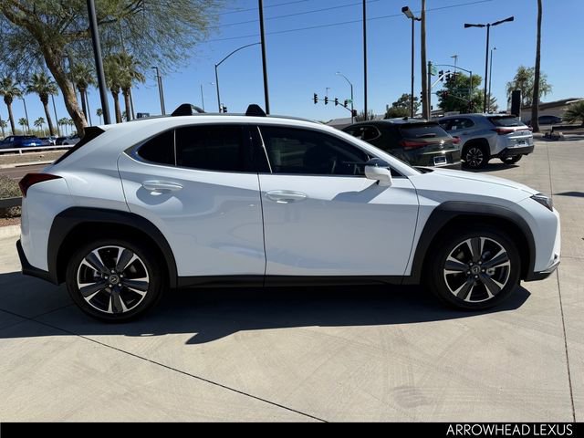 New 2026 Lexus UX 300h FWD image 7