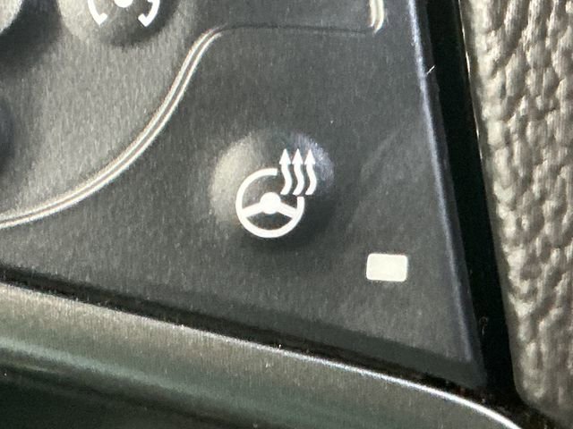 Used 2019 Chevrolet Suburban Premier image 51