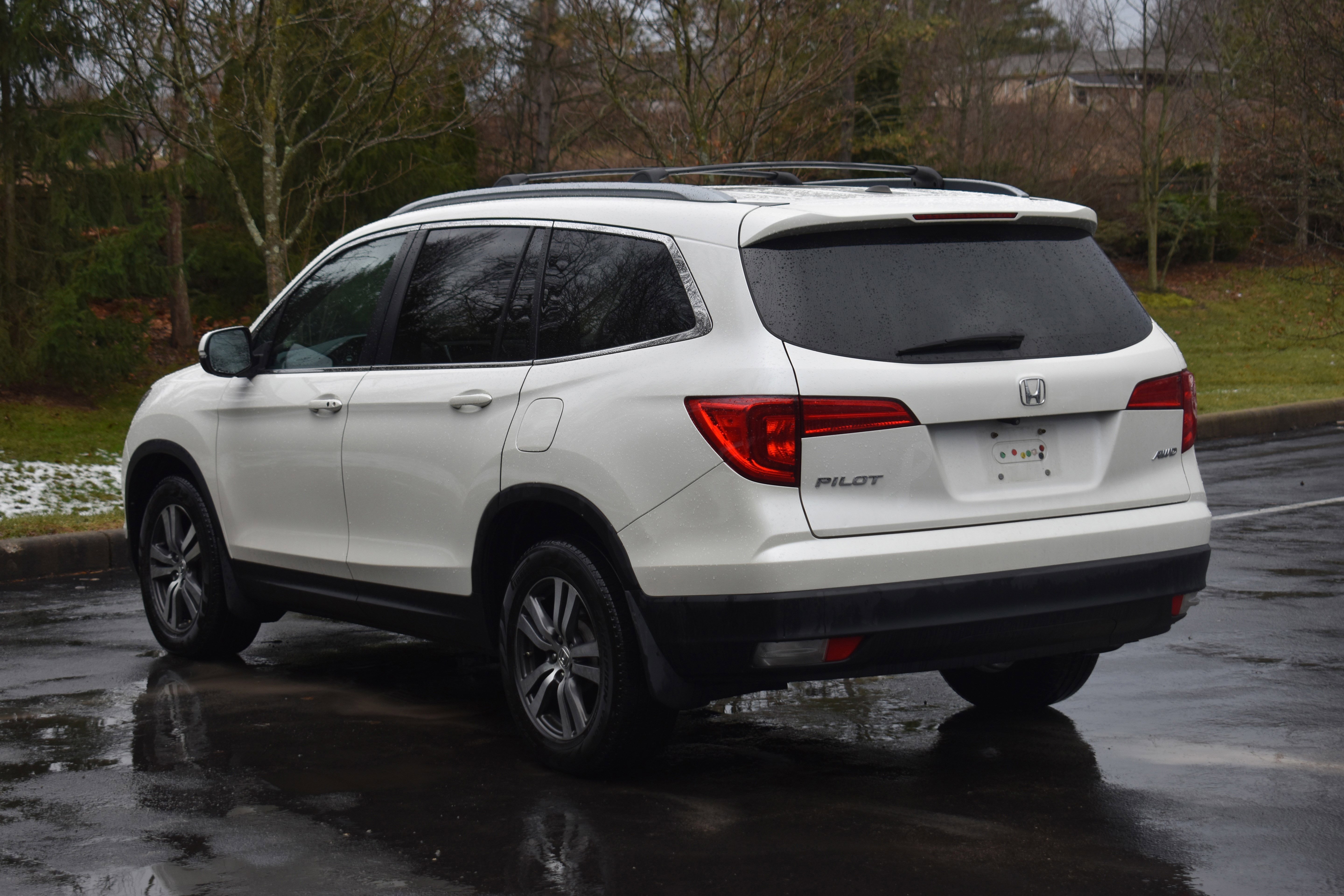 Used 2016 Honda Pilot EX image 5