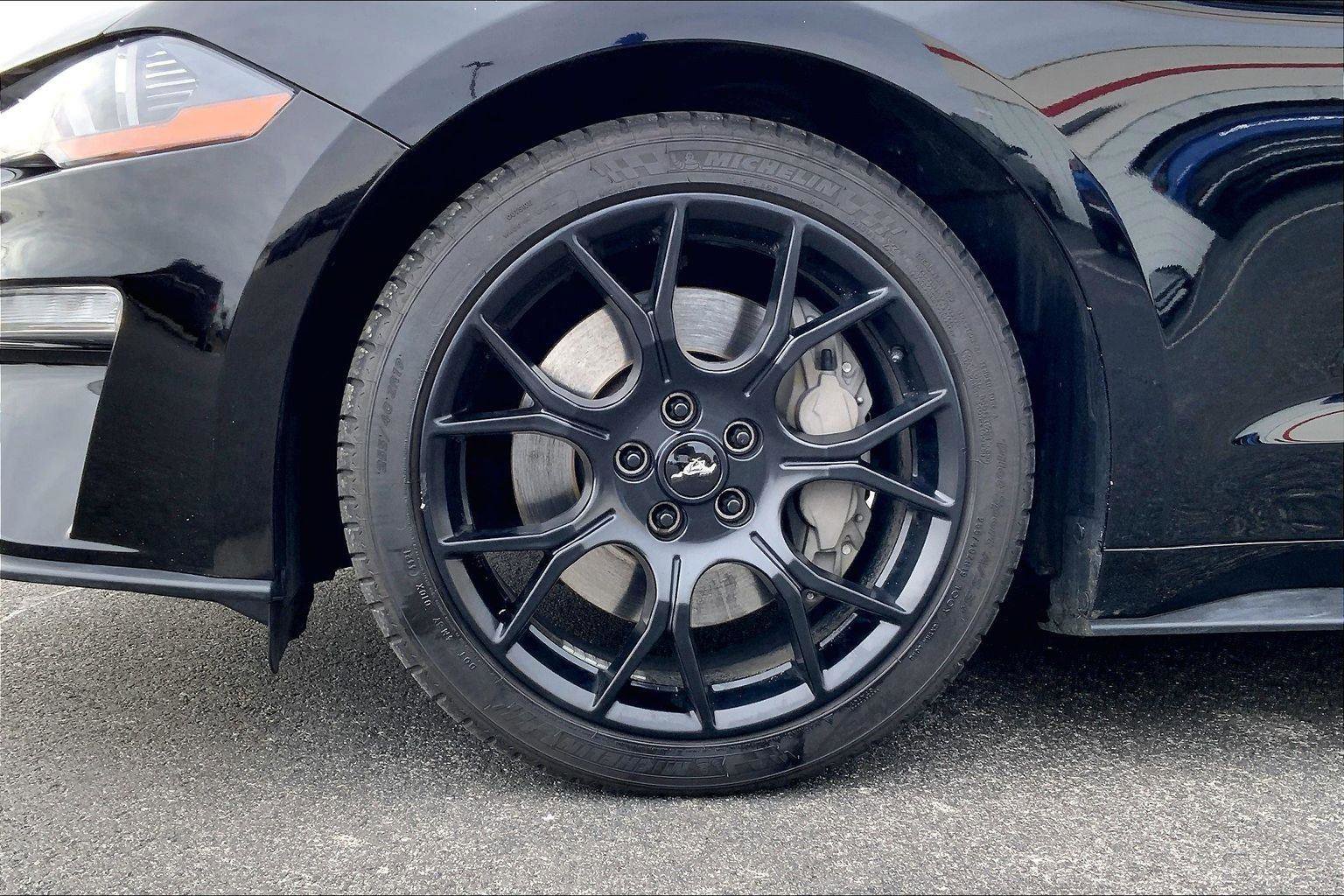 Used 2019 Ford Mustang Coupe w/ Ecoboost Performance Package image 6