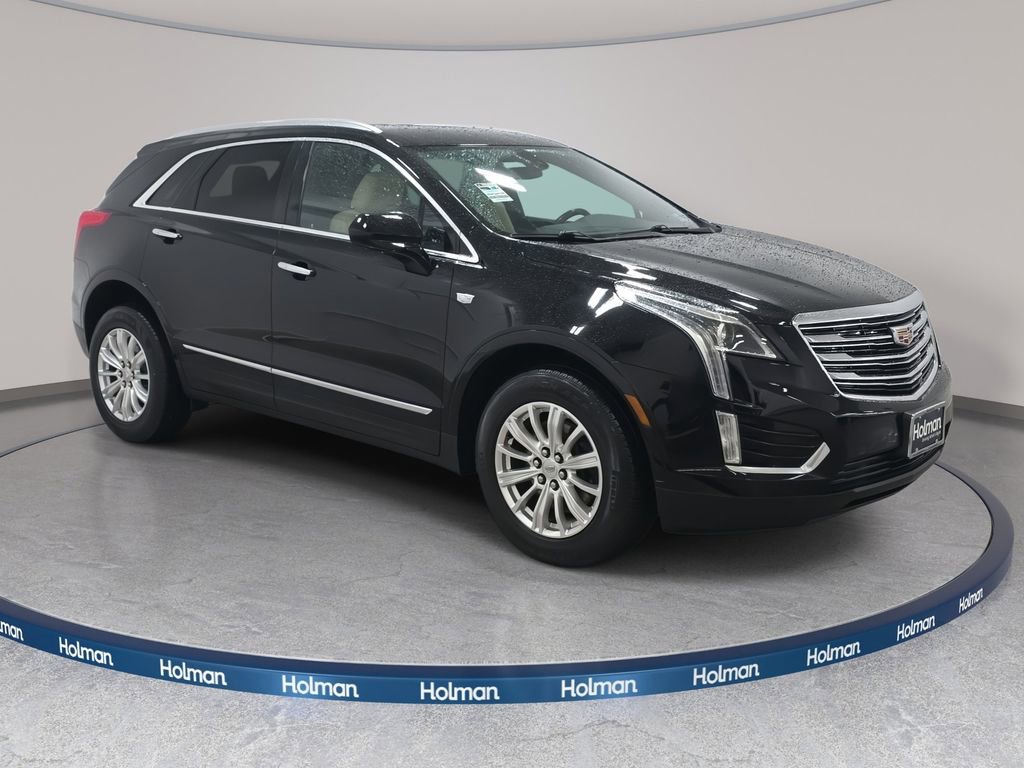 Used 2018 Cadillac XT5 AWD image 4