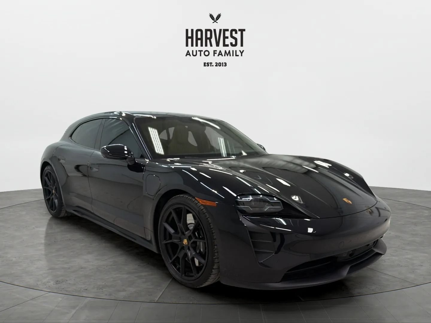 Used 2023 Porsche Taycan GTS AWD/4WD image 10