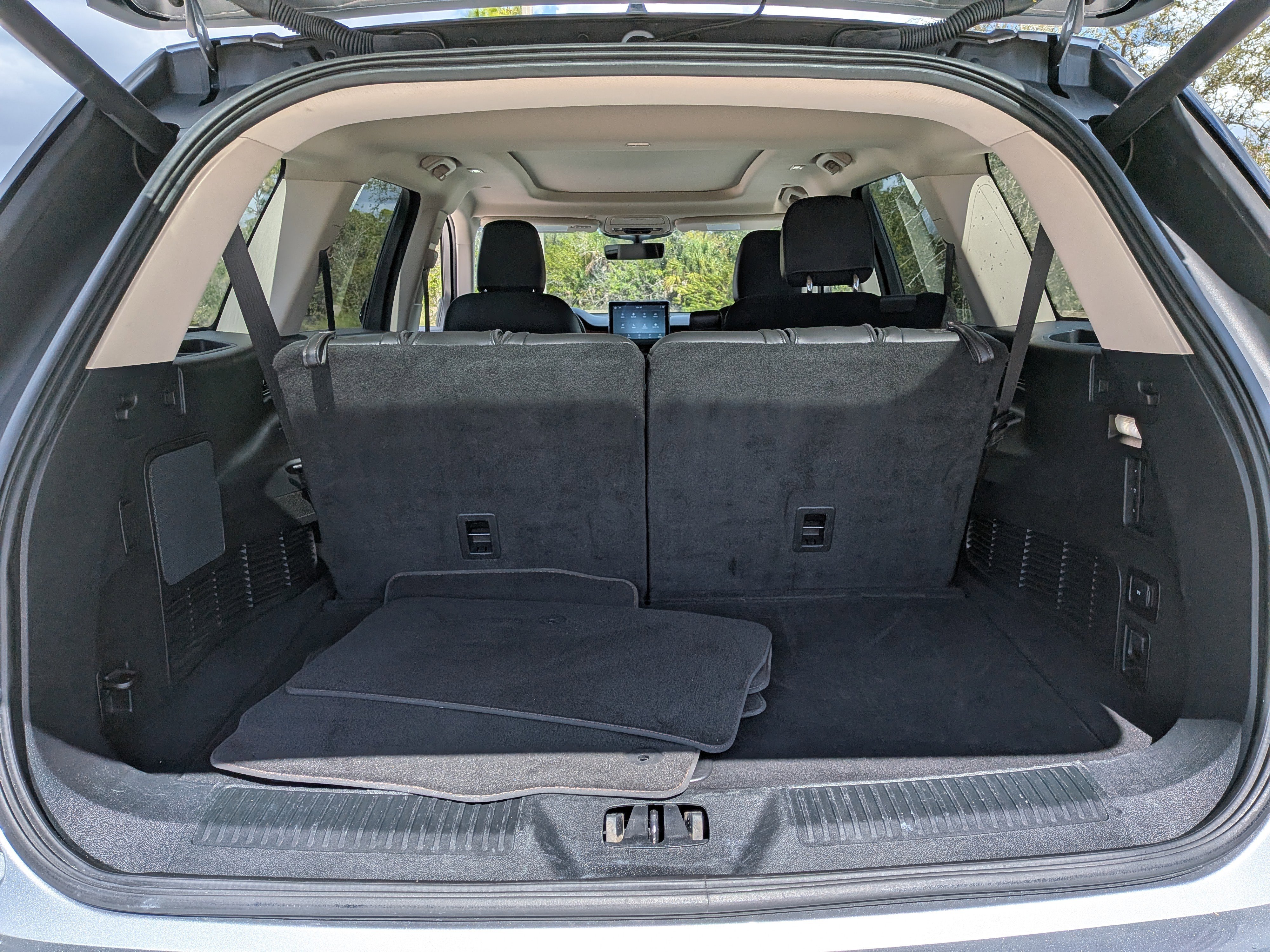 Used 2023 Lincoln Aviator Reserve image 13