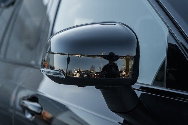 New 2026 Volvo XC90 B6 Ultra w/ Protection Package image 12