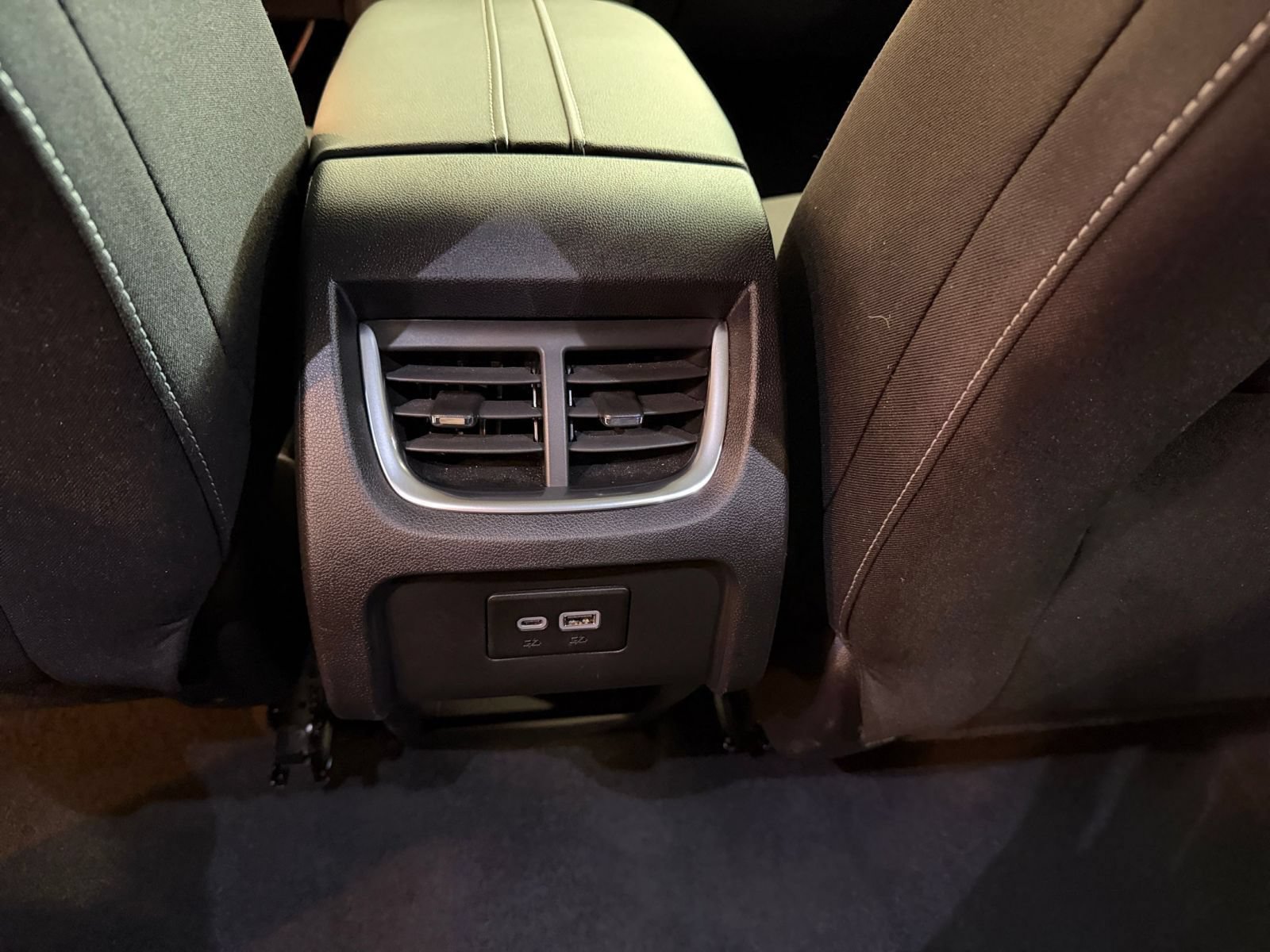 Used 2026 Chevrolet Blazer LT FWD image 22