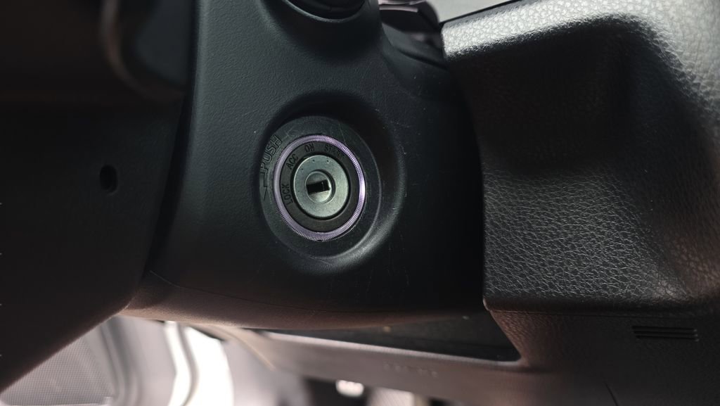 Used 2024 Toyota Camry SE FWD image 23
