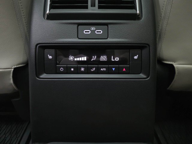 Used 2025 MAZDA CX-90 3.3 Turbo w/ Premium Plus Pkg AWD/4WD image 18