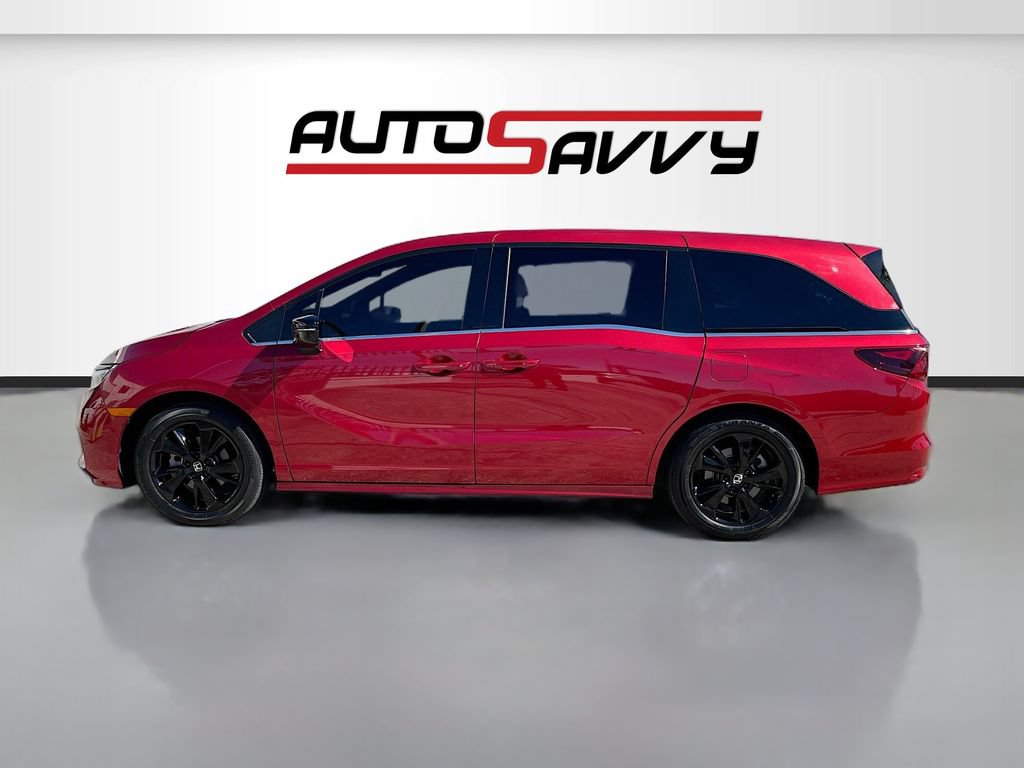 Used 2023 Honda Odyssey Sport image 4