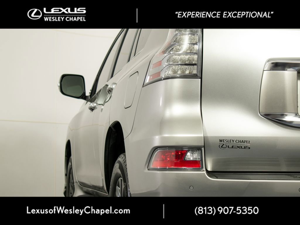 Used 2023 Lexus GX 460 Premium w/ Premium Package AWD/4WD image 9