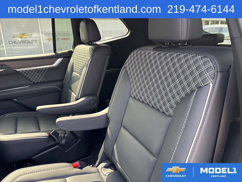 Used 2026 GMC Acadia Denali w/ Super Cruise Package AWD/4WD image 17