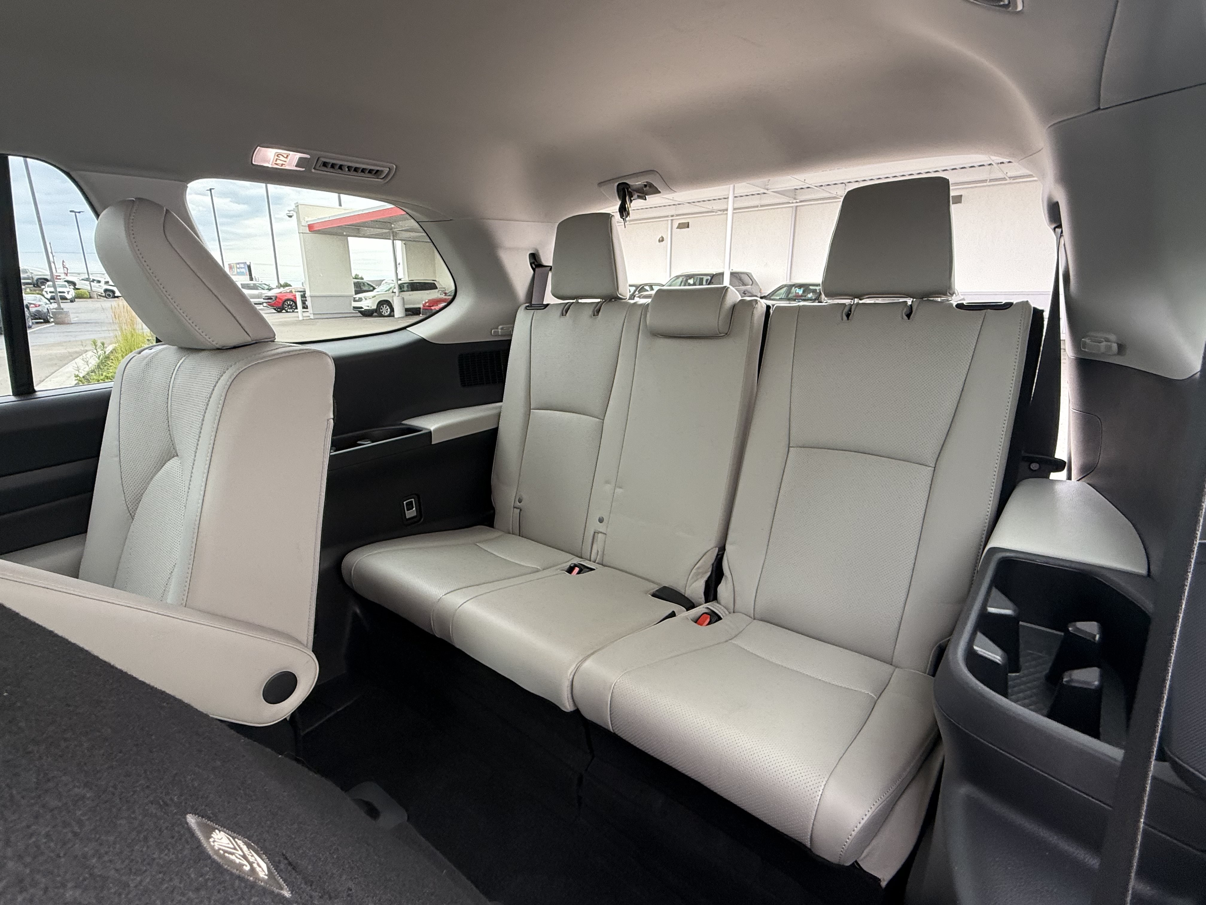 Certified 2024 Toyota Grand Highlander AWD image 6