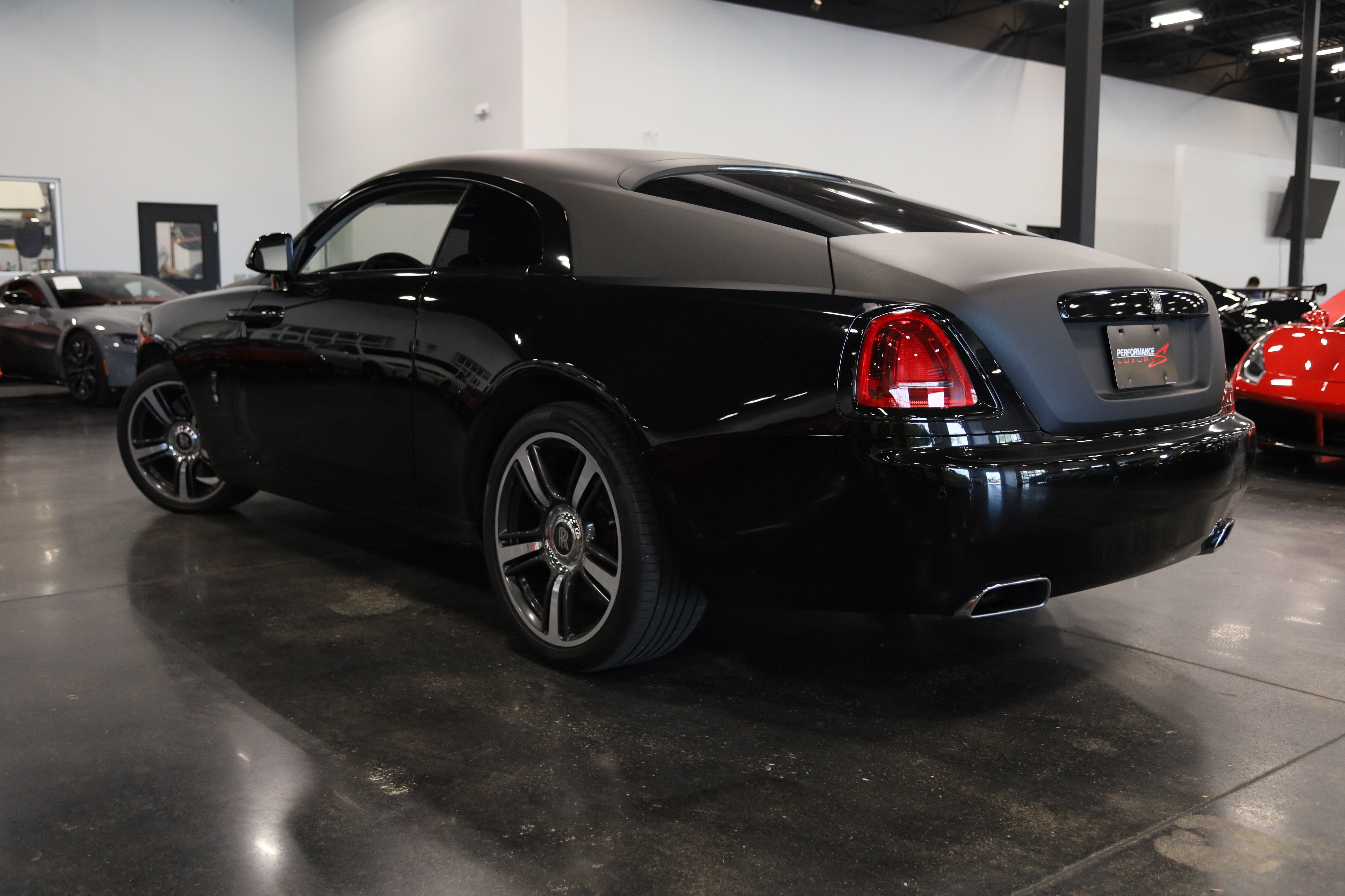 Used 2016 Rolls-Royce Wraith RWD image 4