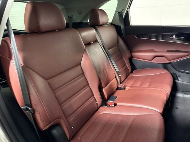 Used 2018 Kia Sorento SX image 11