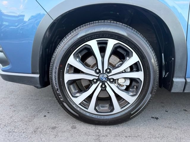 Used 2023 Subaru Forester Limited AWD/4WD image 29