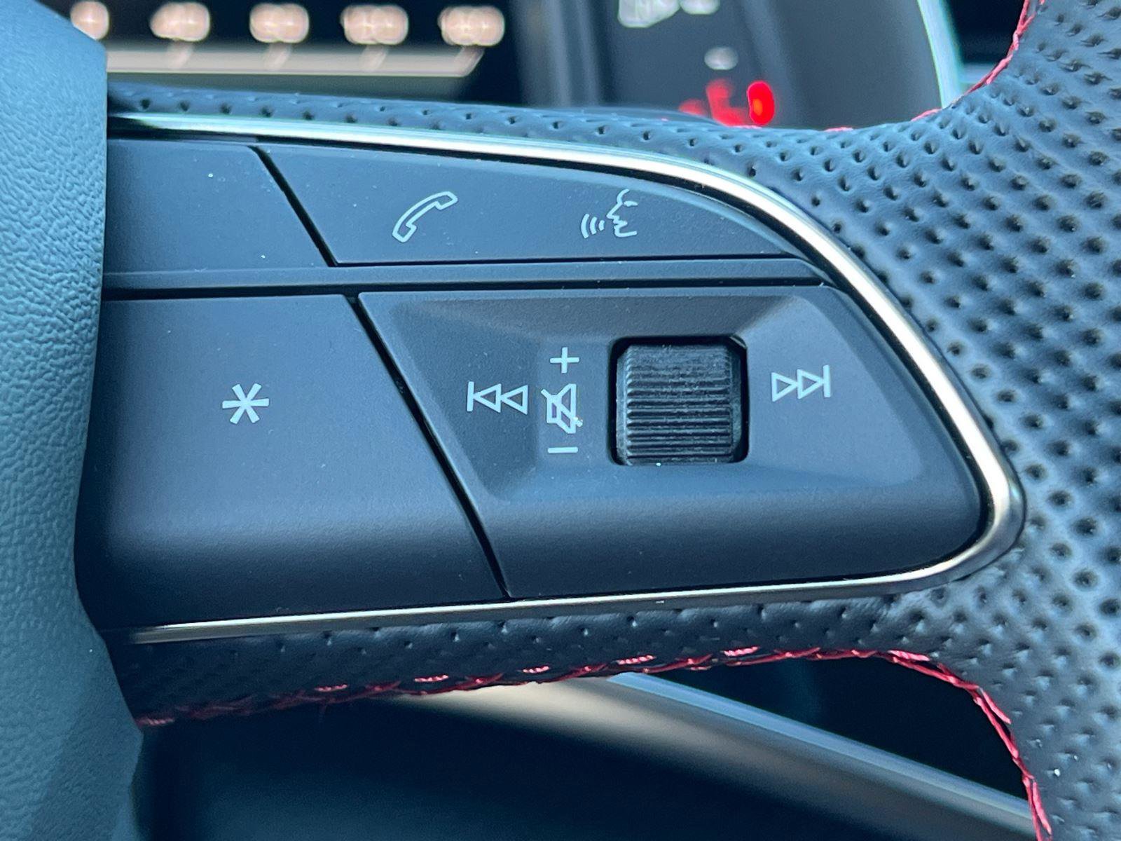 New 2026 Audi SQ8 Prestige image 19