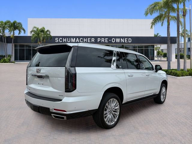Used 2025 Cadillac Escalade ESV Premium Luxury w/ Touring Package AWD/4WD image 7