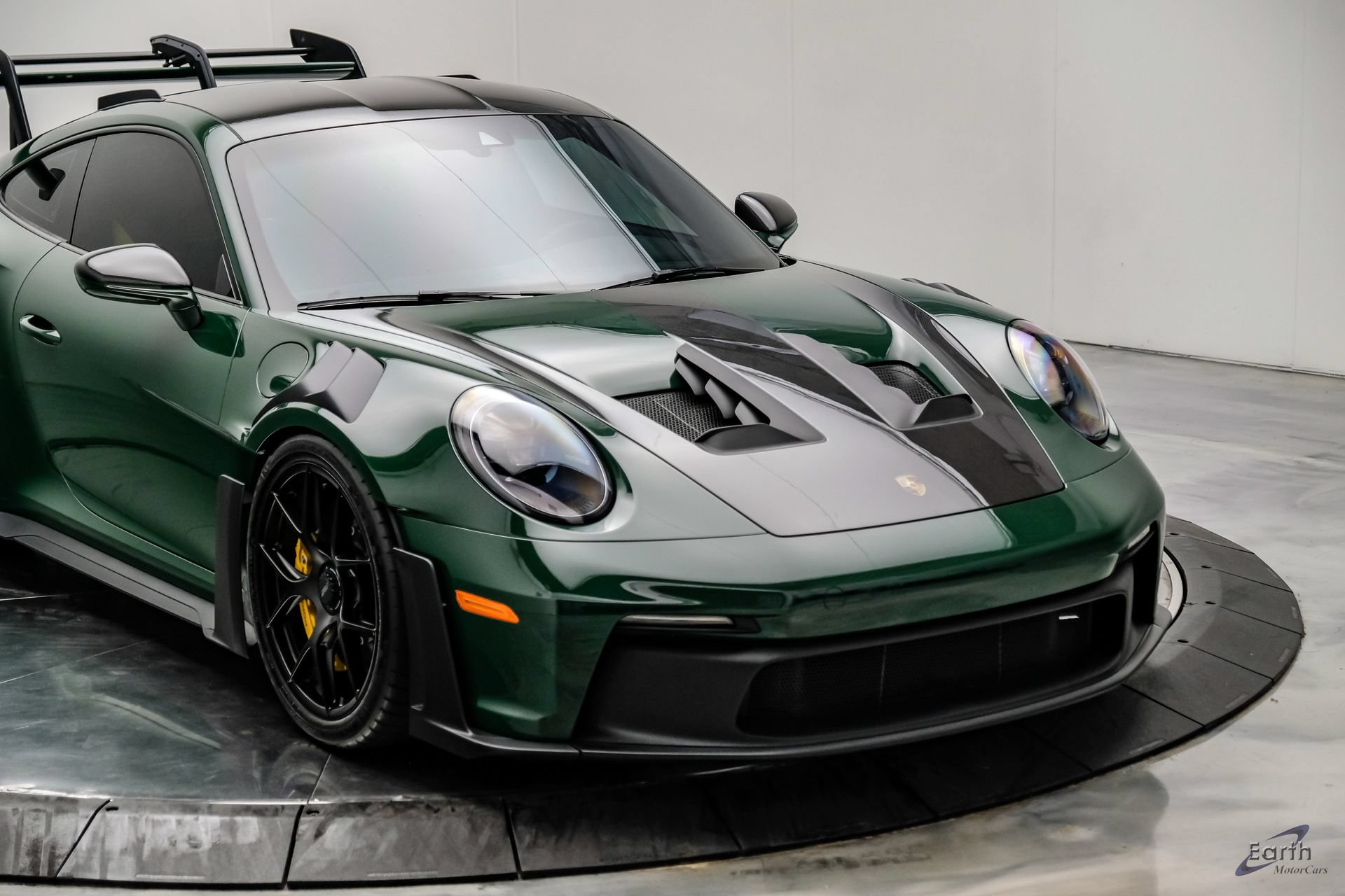Used 2025 Porsche 911 GT3 RS RWD image 35