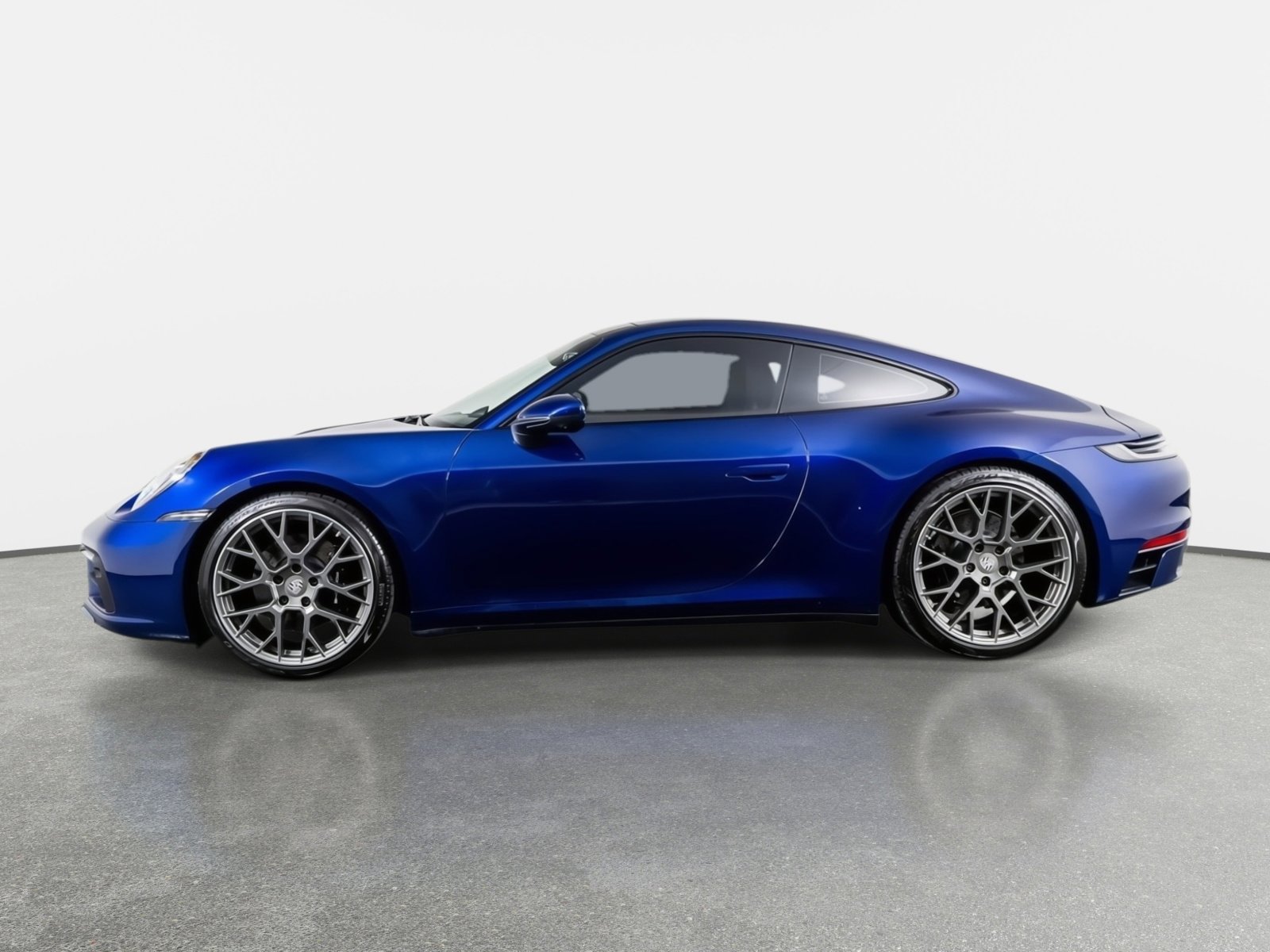 Used 2024 Porsche 911 Carrera 4S w/ Sport Package image 12